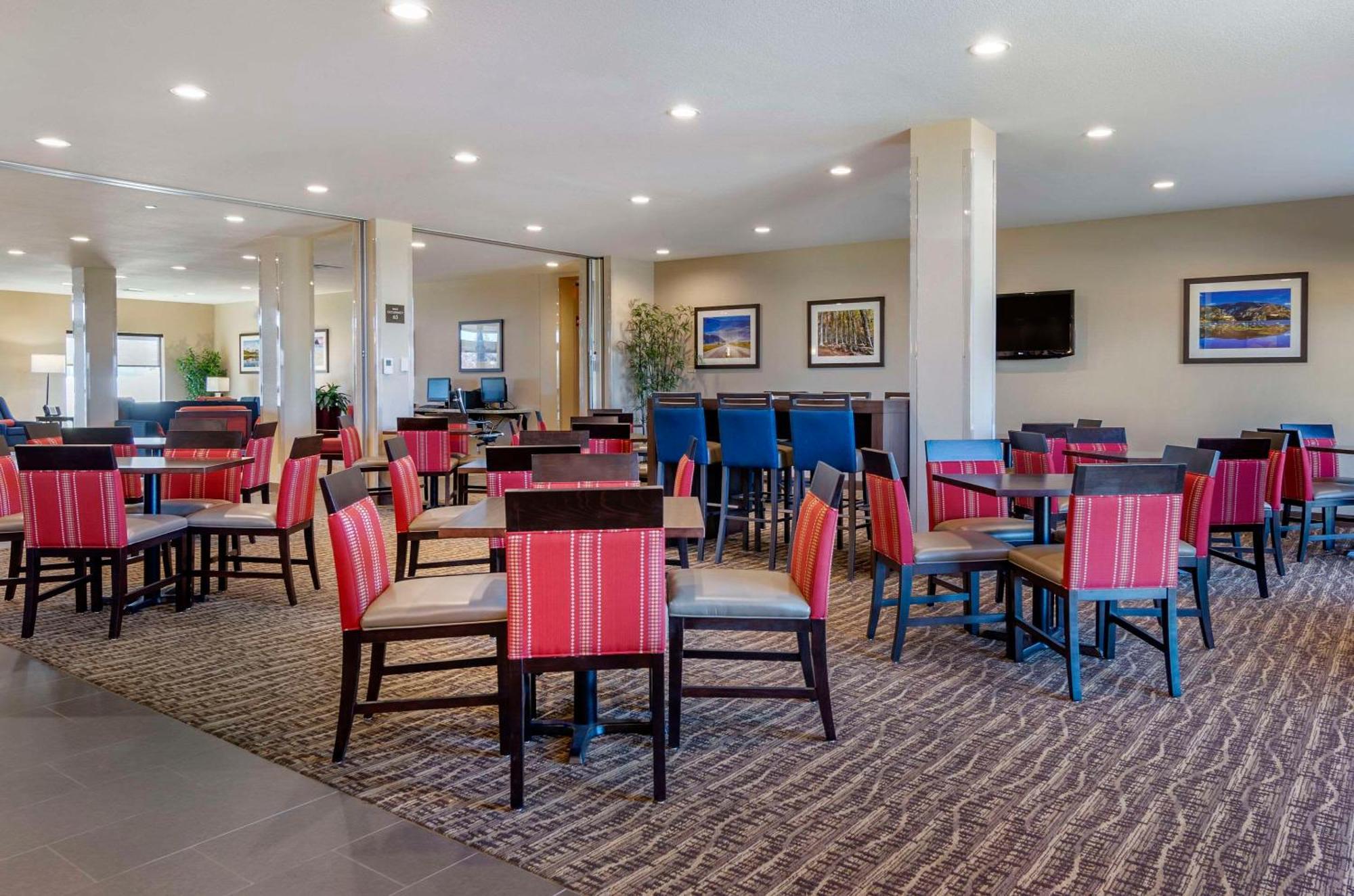 Comfort Suites Helena Airport Ngoại thất bức ảnh